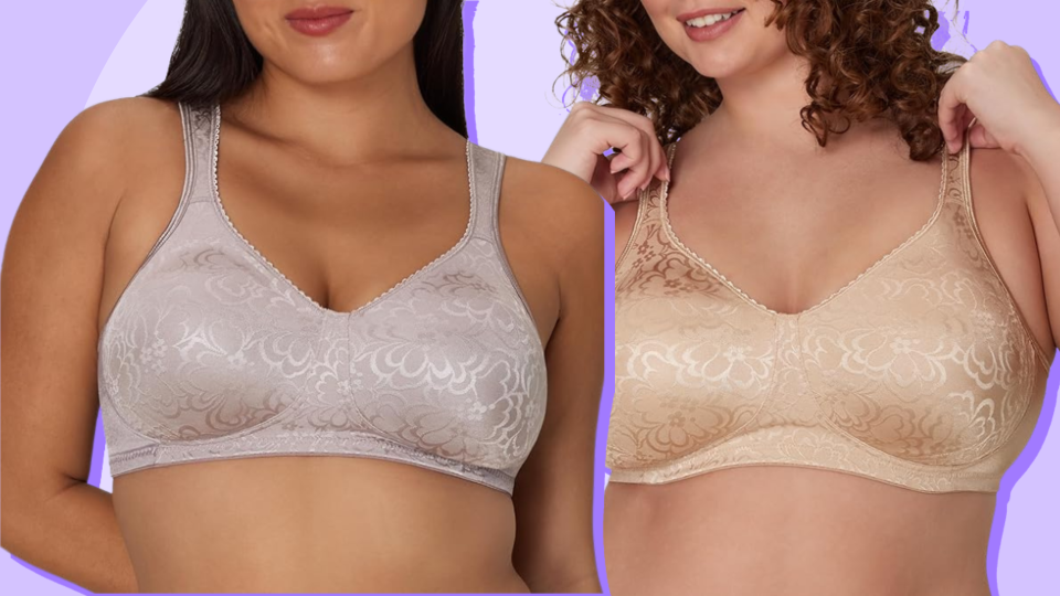 امرأتان في Playtex Bras