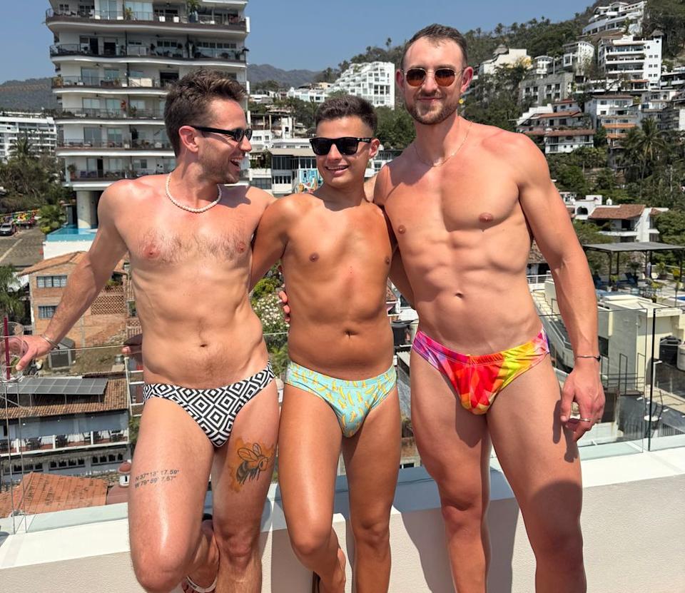 Frederico Tonete و Ricky Cornish و Max Barry في u200bthe Tryst Puerto Vallarta Grand Open.