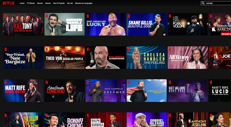 لقطة شاشة توضح بعض العروض الكوميدية الموقوفة في Netflix.