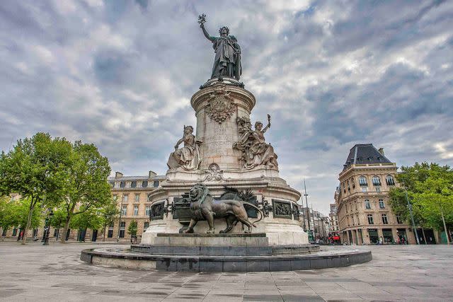 Humbert/BSIP/Universal Images Group عبر Getty Place de la Republique في باريس ، فرنسا.