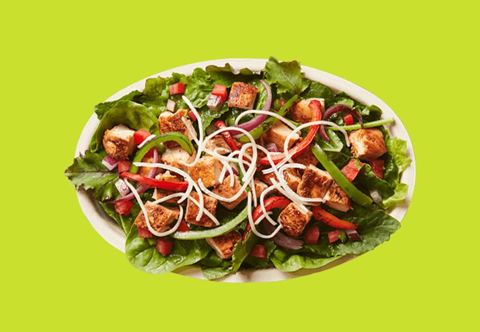 سلطة من Chipotle.
