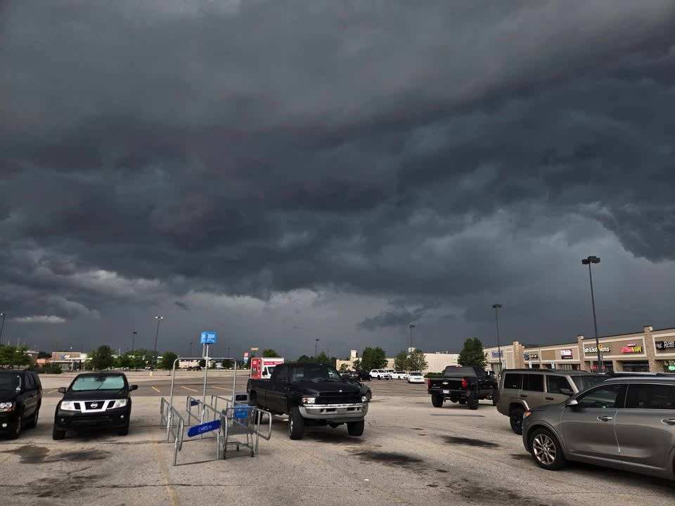 الغيوم العاصفة في بيكا