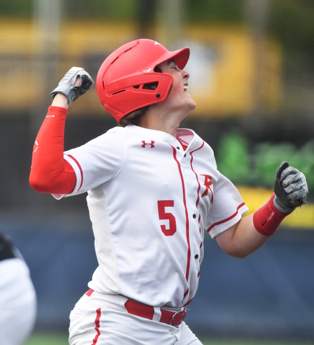 يتفاعل Dominic Marranca من Holy Redeemer بعد تسجيله ضد ...