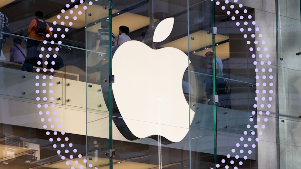 Apple تتعامل Roundup