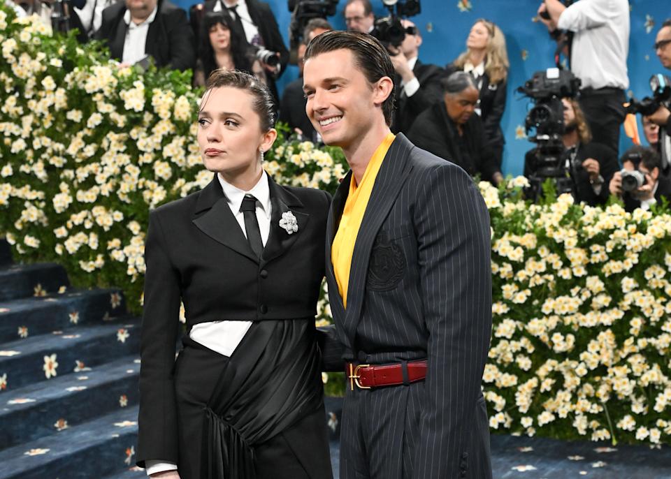 Aimee Lou Wood ، باتريك شوارزنيجر في 2025 Met Gala الاحتفال بالاحتفال