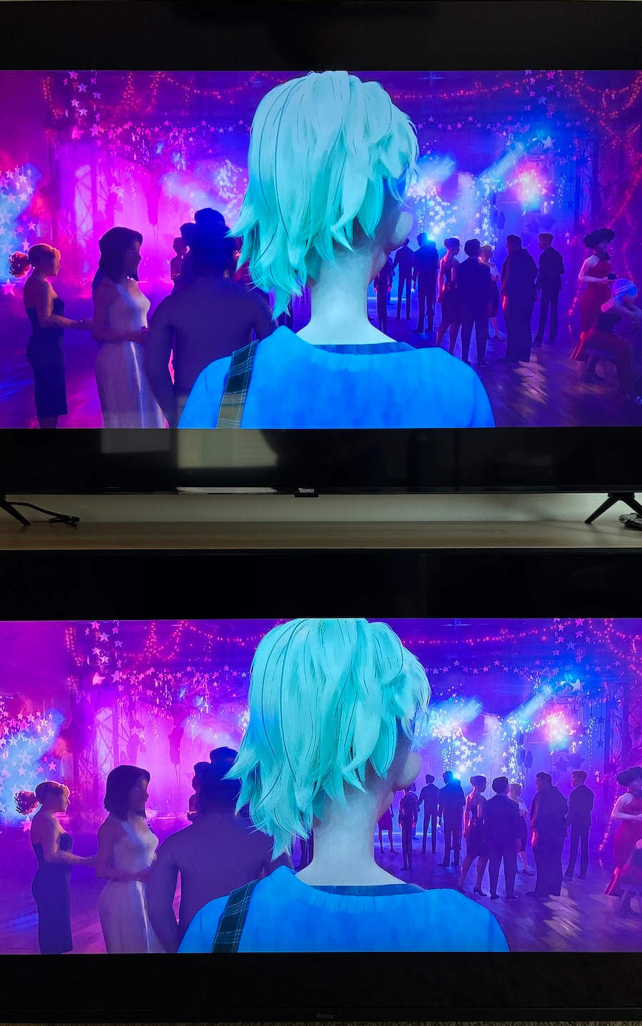 صورة تقارن Roku Plus (Top) و Roku Pro (أسفل).