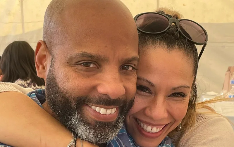 إرنستو روميرو وأنابيل جوتيريز في صورة مجاملة غير مؤرخة