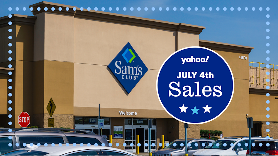 خارج متجر Sam's Club