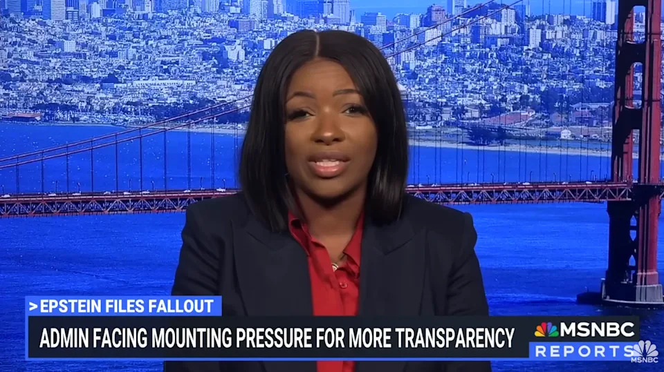 يناقش Rep Jasmine Crockett في استوديو مشكلات الشفافية المتعلقة بملفات Epstein ، مع عرض خلفية Golden Gate Bridge