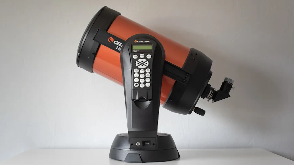 منظر جانبي سيليسون Nexstar 8se
