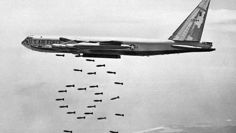 تعمل القاذفات الأمريكية B-52 من قواعد الهواء في تايلاند خلال حرب فيتنام. - صور من تاريخ/صور Universal مجموعة تحرير/غيتي الصور