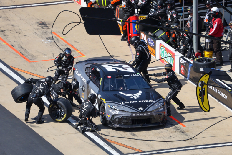 جوائز NASCAR 2025 ، أفضل طاقم حفرة