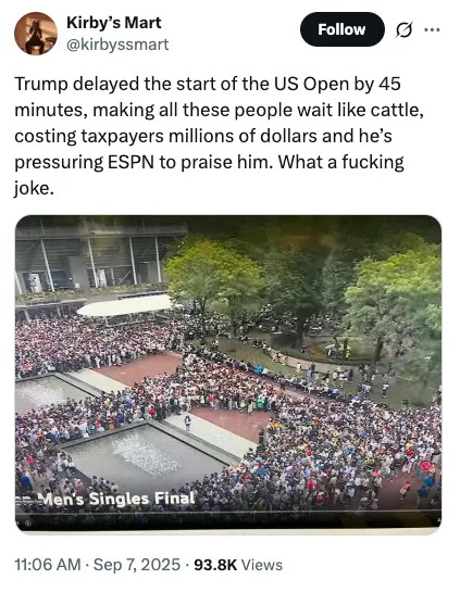 تغريدة انتقاد ترامب لتأخيرها في البداية المفتوحة لمدة 45 دقيقة ، وإزعاج الحشد والضغط على ESPN من أجل الثناء ؛ يصفها على أنها مزحة