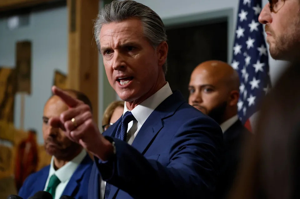 كانت Newsom تسخر من ترامب على وسائل التواصل الاجتماعي منذ نشر ترامب أعضاء الحرس الوطني في لوس أنجلوس في يونيو. (Getty Images)