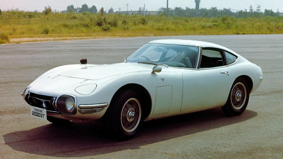 1967 تويوتا 2000 جي تي