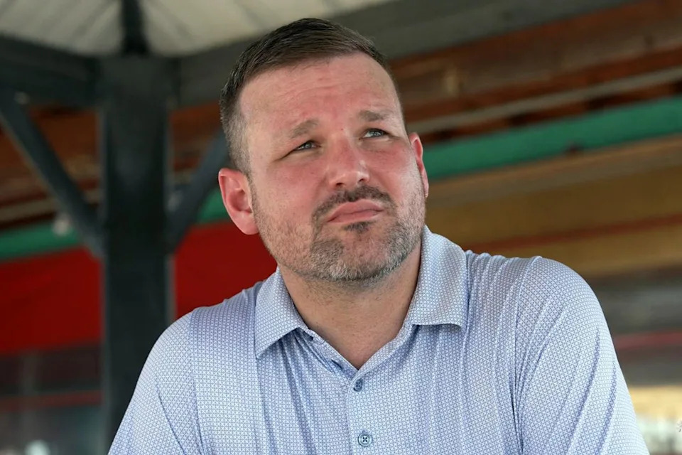 بإذن من Dateline NBC كارتر شوارتز.