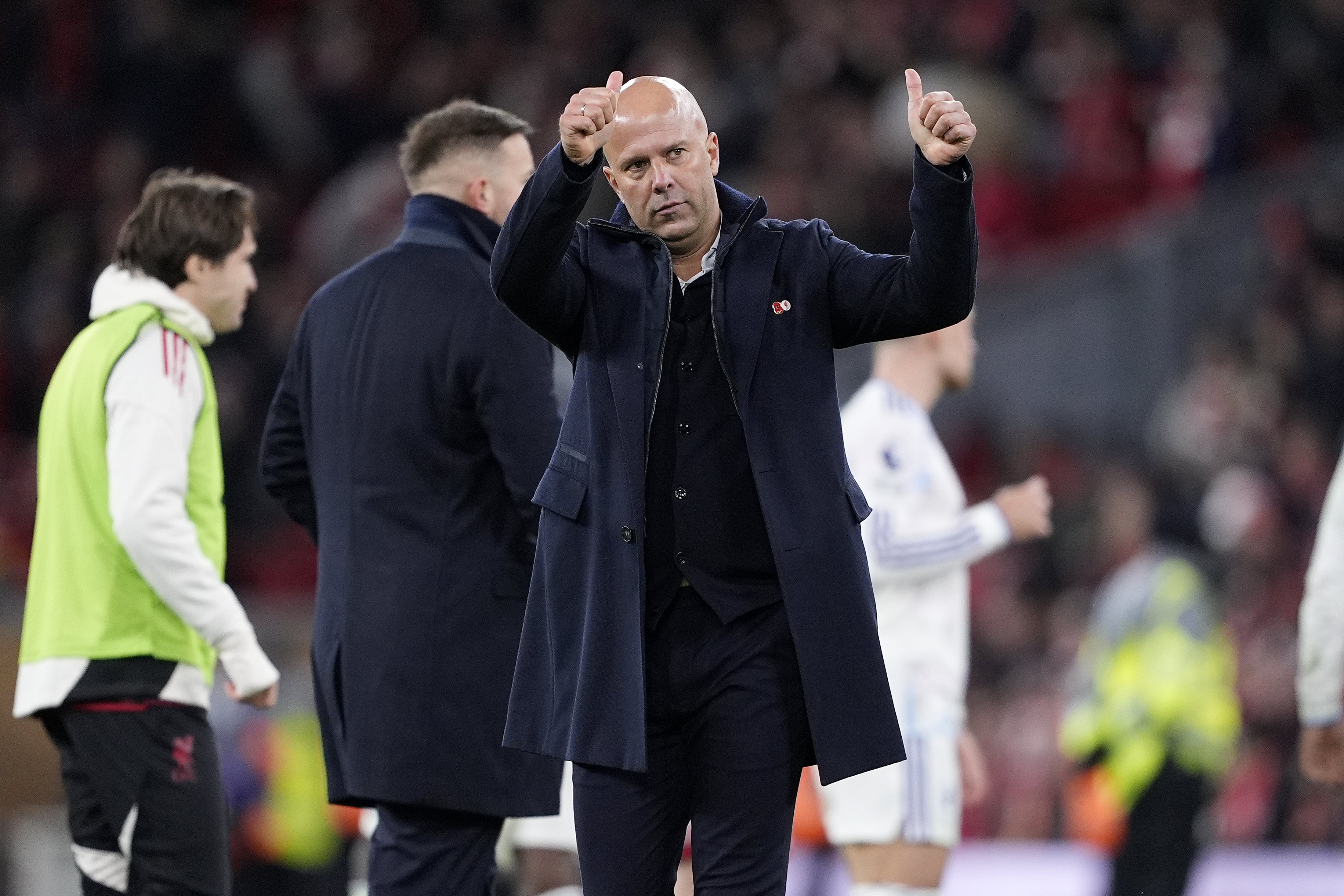 يعرف Arne Slot تحديات المباراتين التاليتين