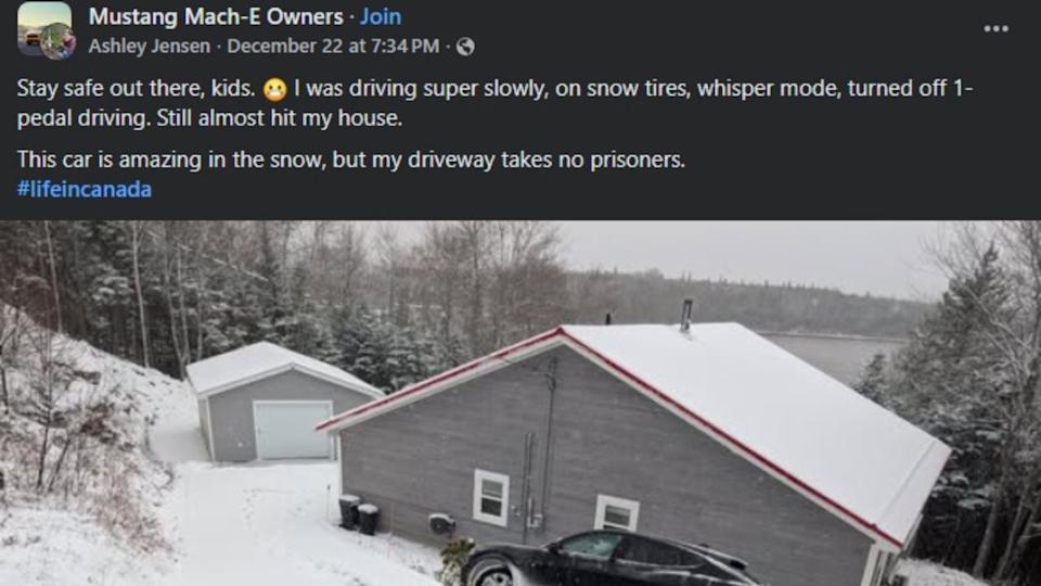 مشاركة اشلي جنسن على الفيسبوك.