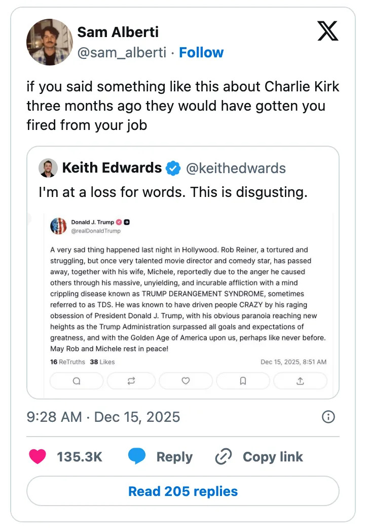 منشور على وسائل التواصل الاجتماعي لسام ألبرتي يشارك تغريدة كيث إدواردز التي تنتقد دونالد ترامب، وقد حظي بمشاركة كبيرة