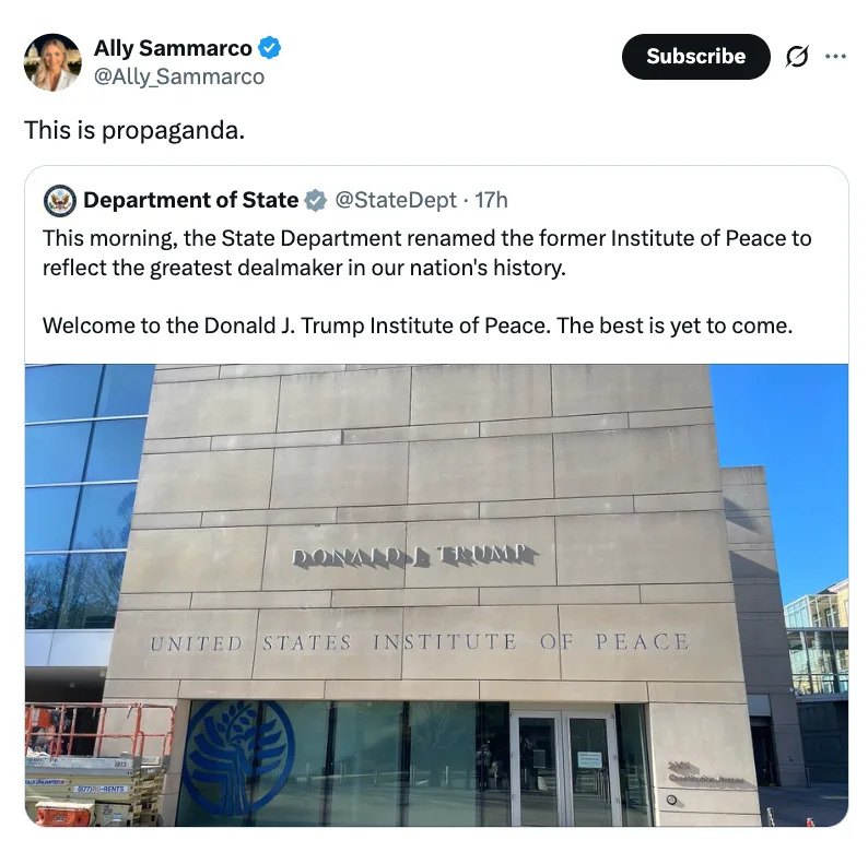 لقطة شاشة من تغريدة تحتوي على نص يقول إن وزارة الخارجية أعادت تسمية معهد السلام السابق إلى معهد دونالد جيه ترامب للسلام