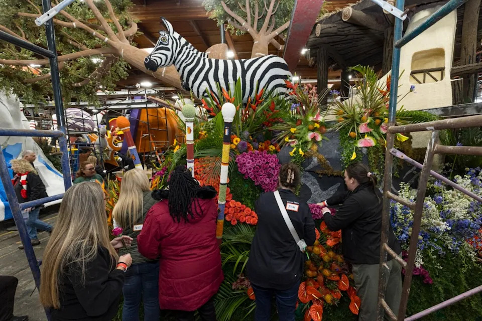 تمت إضافة زهور من حديقة سفاري بارك النباتية إلى عوامة 