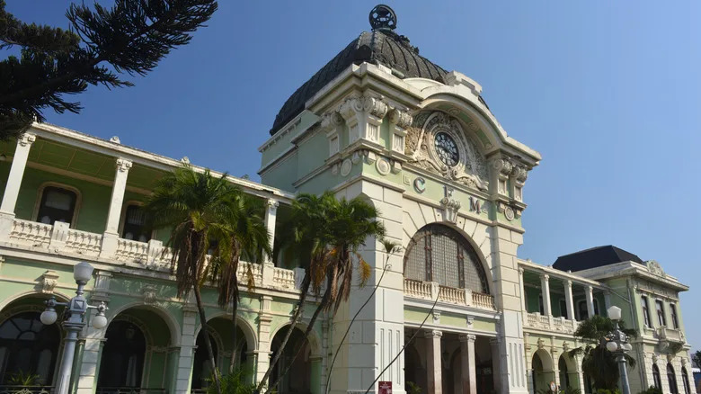 واجهة محطة قطار مابوتو