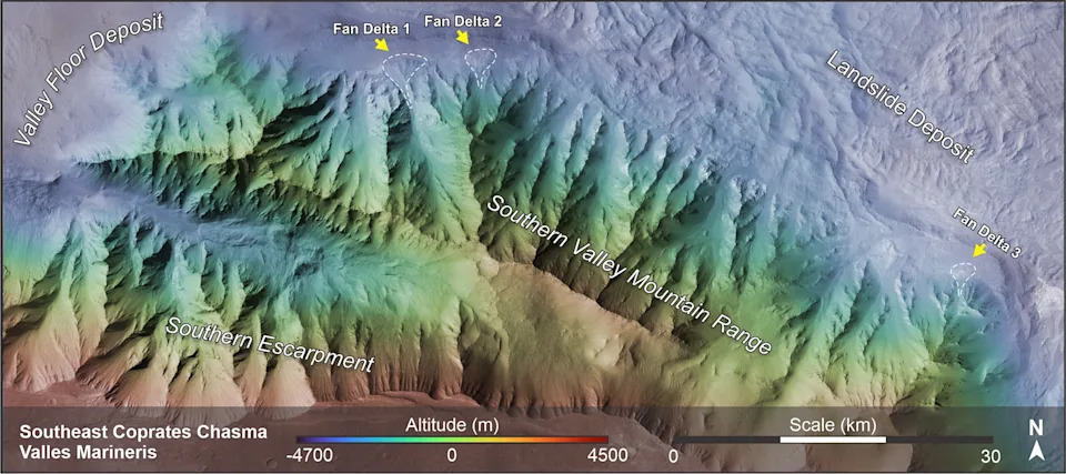 صورة توضح دلتا المروحة على سطح المريخ. 