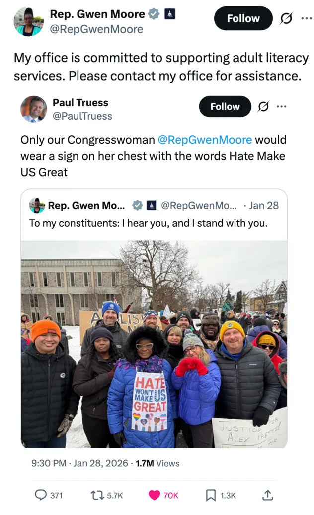 تويتر:RepGwenMoore