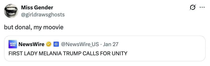تغريدة تعلق بطريقة فكاهية على عنوان إخباري عن دعوة ميلانيا ترامب إلى الوحدة