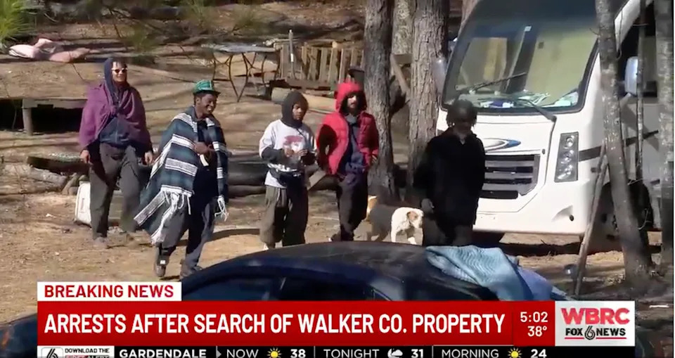 قال لاندو إن البندقية التي تم العثور عليها في موقع المخيم تعود لمقيم سابق وأن المخدرات المكتشفة كانت من الماريجوانا (WBRC)