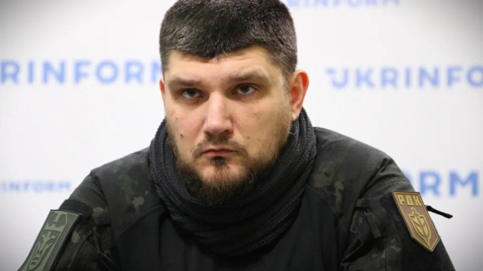 دينيس كابوستين نيكيتين جيش إنفور