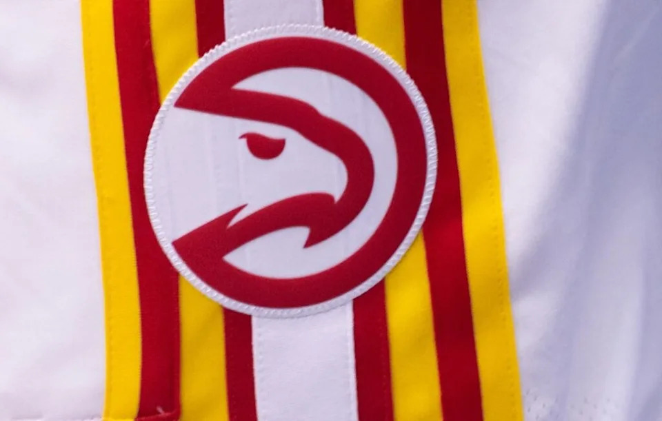 شعار الصقور الدوري الاميركي للمحترفين