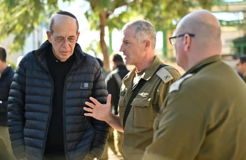 البروفيسور زبان في الميدان. (الائتمان: مجاملة)