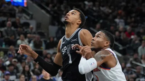 الدوري الاميركي للمحترفين: نيويورك نيكس × سان أنطونيو سبيرز