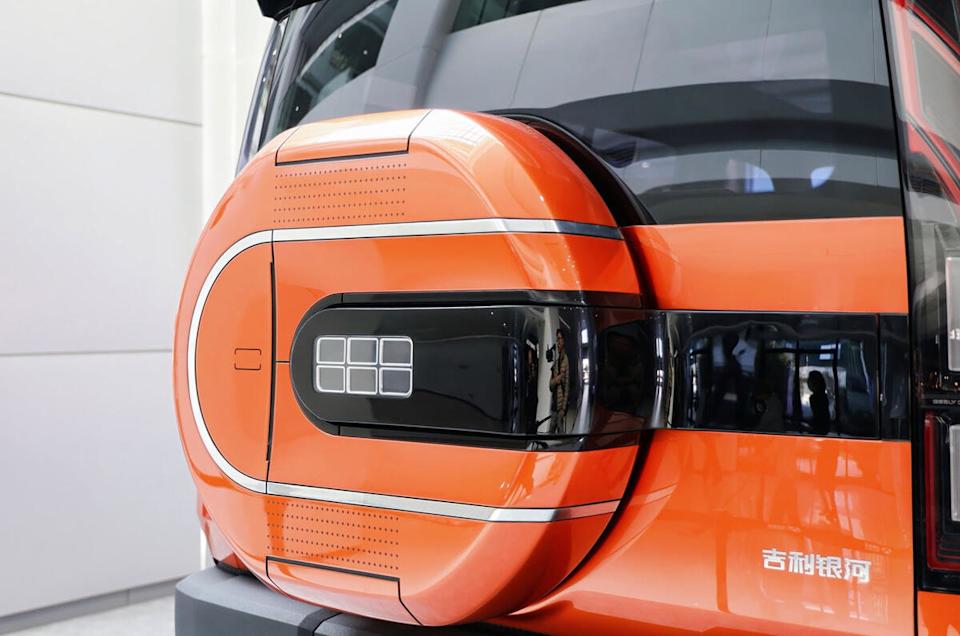 العجلة الخلفية لجيلي جالاكسي كروزر