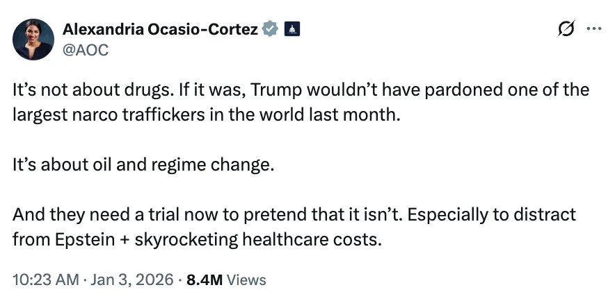 تغريدة للمستخدم حول عفو ترامب عن أحد تجار المخدرات، مع ذكر النفط وتغيير النظام وإبستاين وتكاليف الرعاية الصحية. تم النشر في 3 يناير 2026. 8.4 مليون مشاهدة